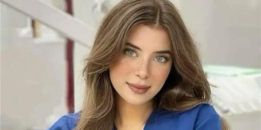 «جميلات مصر».. كيف تتعاملين مع مطاردات «المعجب المهووس»؟