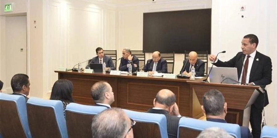"محلية النواب" تناقش تحديث الاحوزة العمرانية بالاسماعيليه وأزمة تهديد المياة الجوفية للمواطنين