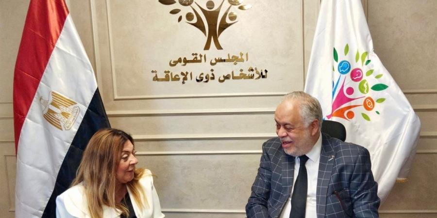 القومي لذوي الإعاقة ونقابة المهن التمثيلية يوقعان بروتوكولًا لتغيير الصورة النمطية في الدراما المصرية