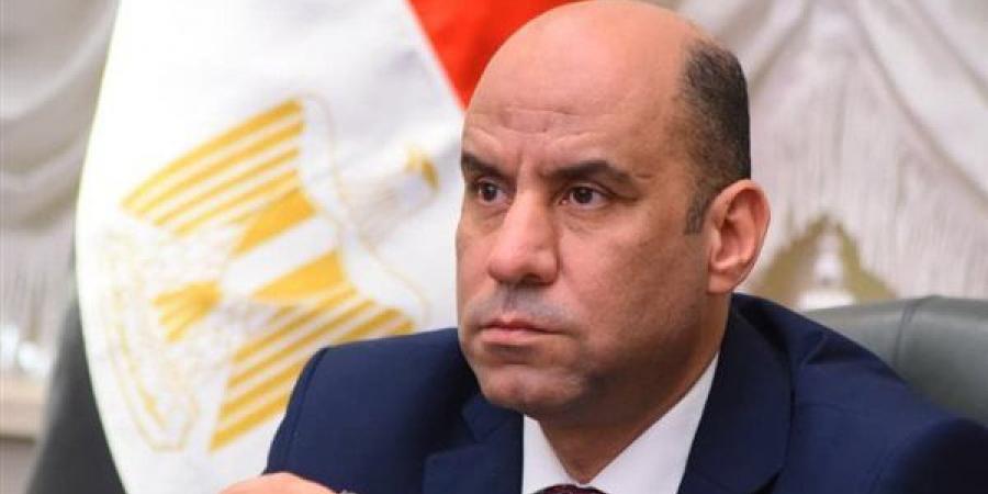 وزير العمل: تغييرات وتنقلات واسعة لضخ دماء جديدة في الوزارة