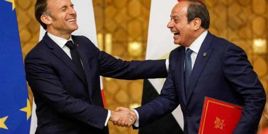 الكهرباء ترفع درجة الاستعداد القصوى لتأمين زيارة ماكرون والسيسي للإسكندرية