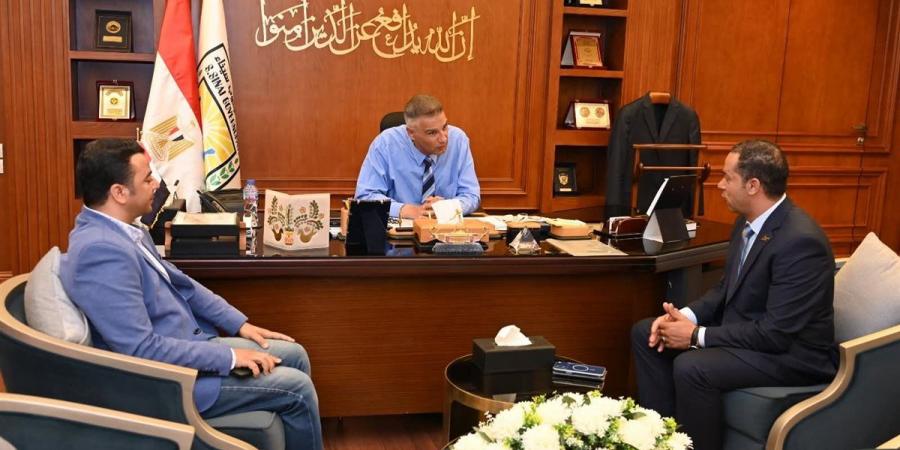 محافظ جنوب سيناء يستقبل مفوض نقابة المهندسين لبحث افتتاح مقر النقابة بمدينة الطور