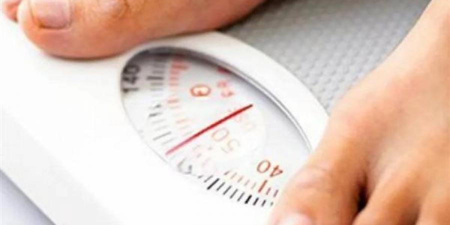 هل تناول الطعام بسرعة يؤثر على زيادة الوزن؟