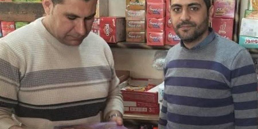 ضبط أندومي مجهول المصدر وسلع منتهية الصلاحية في حملة تموينية مكثفة بالمحمودية