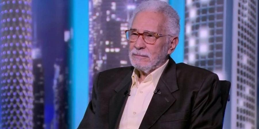 أحمد أبو زهرة يكشف لـ "الدستور" آخر تطورات الحالة الصحية لوالده