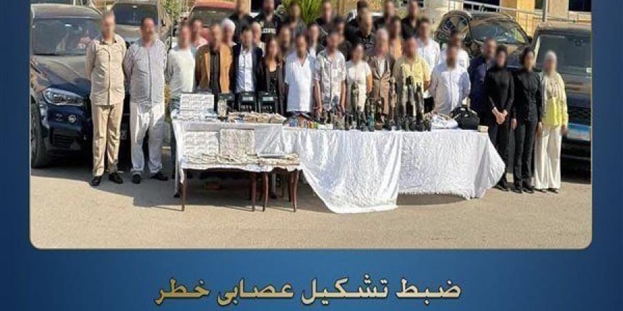 عاجل.. ضبط 33 متهماً بالنصب على المواطنين بحجة المقابر الآثرية
