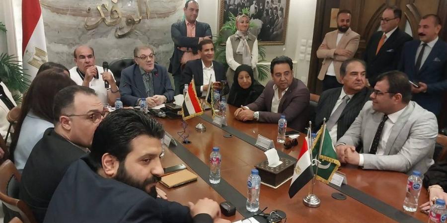 شباب الوفد يتعهدون لـ"البدوى" أن يكونوا على قدر المسئولية.. وينحازون لرفعة الوطن وخدمة المواطنين