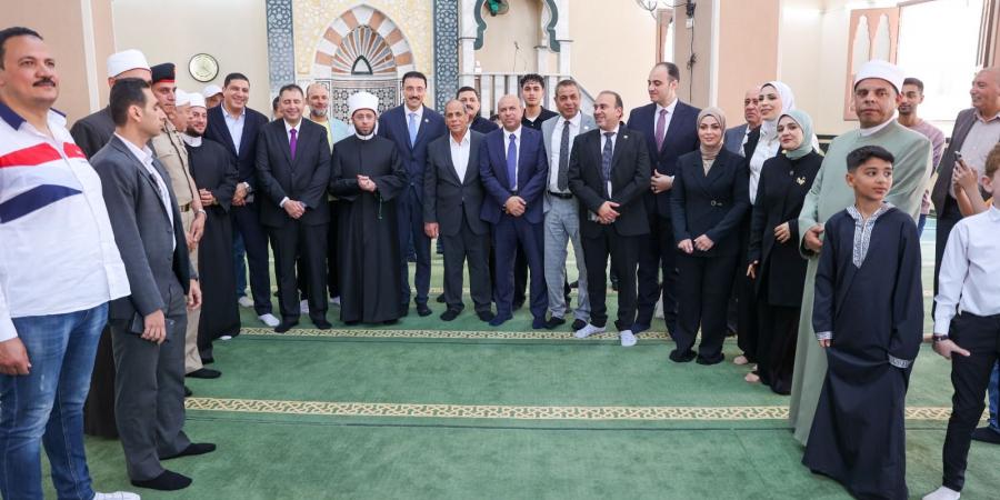 لمسة وفاء في عيد دمياط القومي.. وزير الأوقاف والنائب محمد رزق يفتتحان مسجد رزق الرحمن احتفالًا بالعيد القومي للمحافظة
