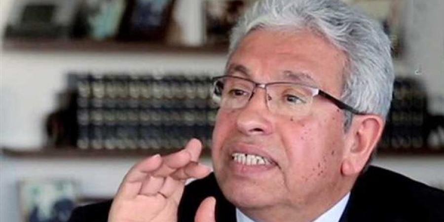 مفكر سياسي: أمريكا لا تزال تتربع على عرش الاقتصاد.. واستنزاف ذخيرتها لا يعني الشلل