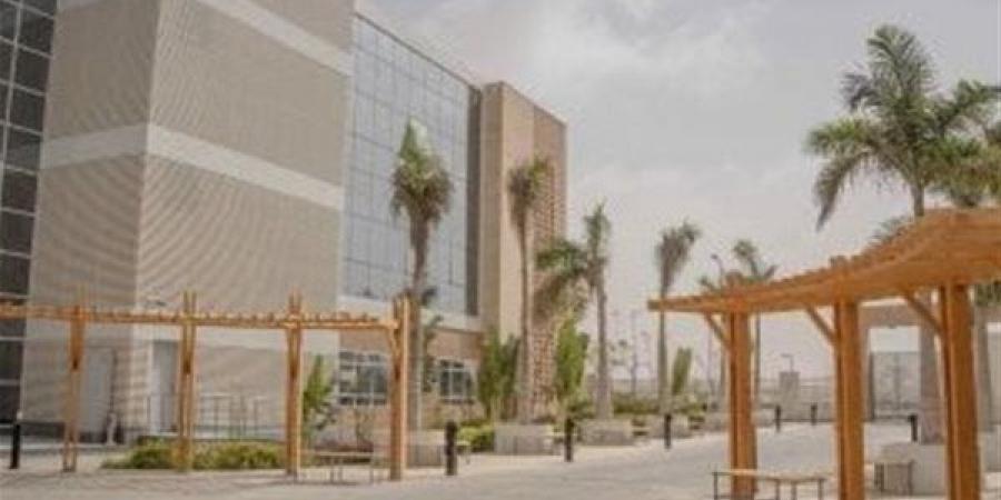 متخصصة في إدارة المشاريع.. 9 برامج ماجستير في جامعة سنجور