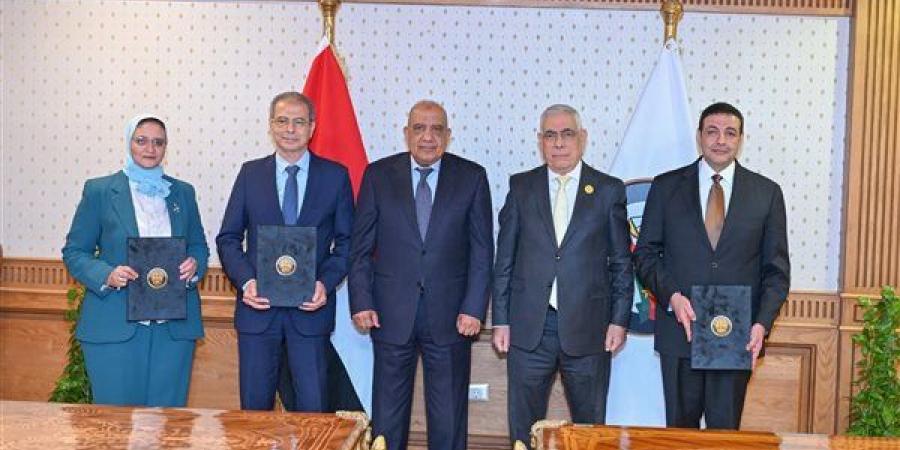 النائب العام يستقبل رئيس محكمة استئناف أسيوط لبحث تعزيز التعاون القضائي