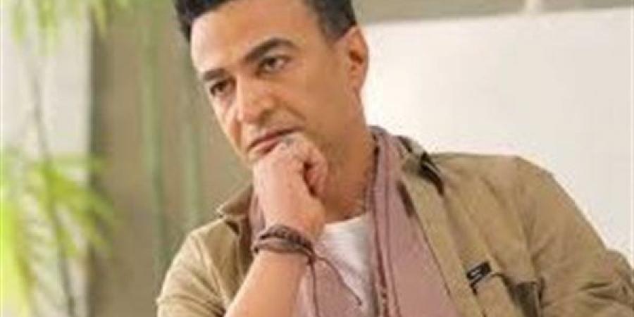 سمسم شهاب يطلب الدعاء لوالدته