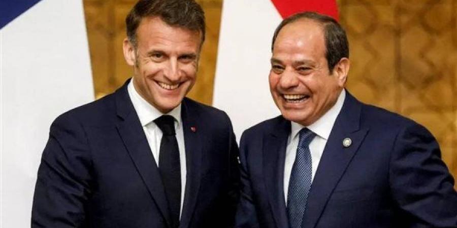 السيسي لماكرون: أهلا بضيفا عزيزا في الإسكندرية عروس البحر المتوسط