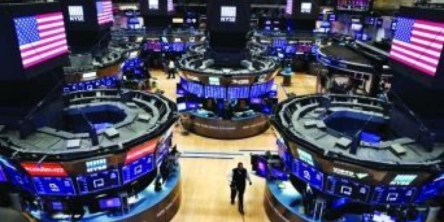 الأسهم الأمريكية تفتح على انخفاض مع صعود النفط بسبب التوتر بين أمريكا وإيران