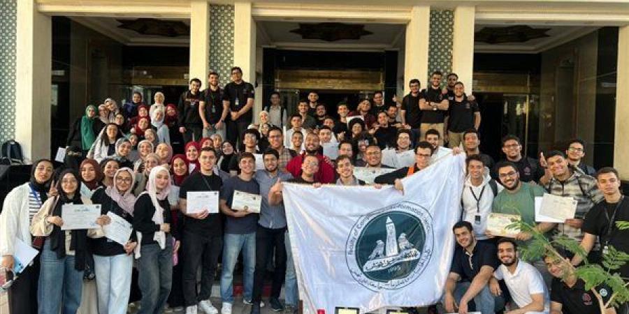 مراكز أولى لكلية الحاسبات والمعلومات جامعة عين شمس في معرض التطبيقات الهندسية