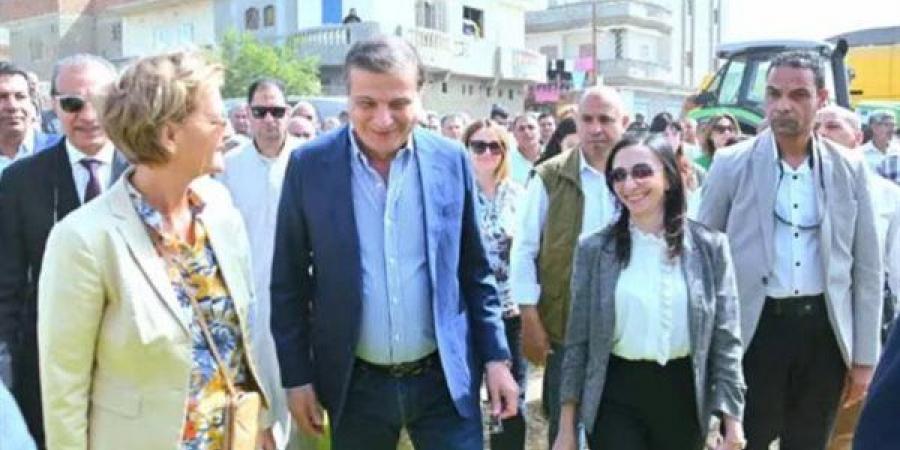 ميكنة حديثة وشراكات دولية.. مصر تواصل تطوير منظومة حصاد القمح