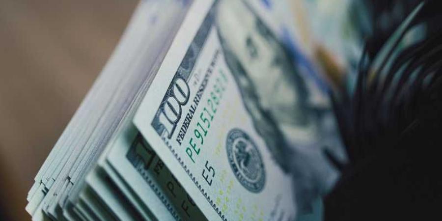 استقرار ملحوظ للدولار مقابل الجنيه المصري بالبنوك اليوم