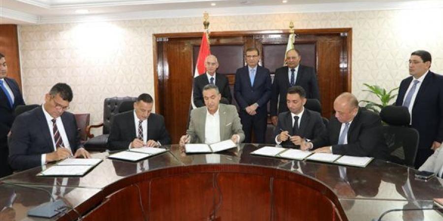 من التطوير إلى الاكتفاء.. بروتوكول جديد يقود ثورة تحسين الماشية في مصر