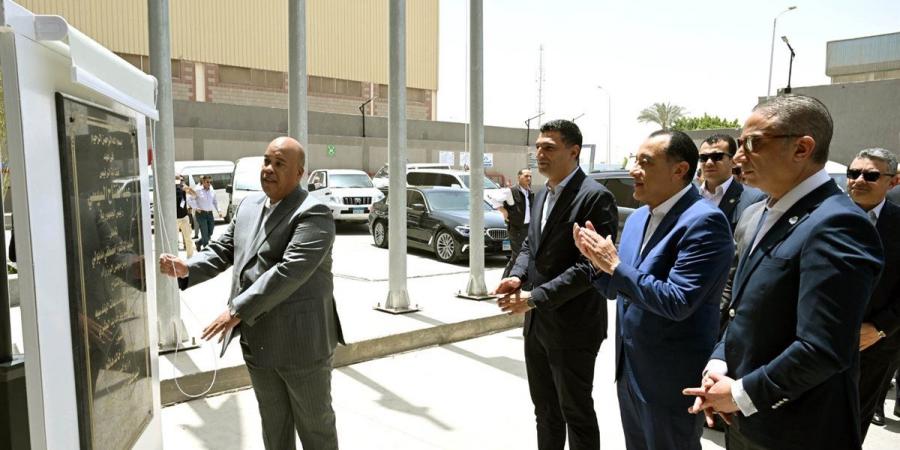 رئيس الوزراء يفتتح مصنع جالفا للصناعات الهندسية بالسادس من أكتوبر