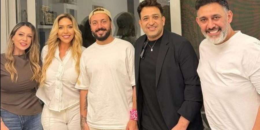 تعاون عالمي جديد يجمع لاروسي وعمرو مصطفى وتامر حسين وعليم