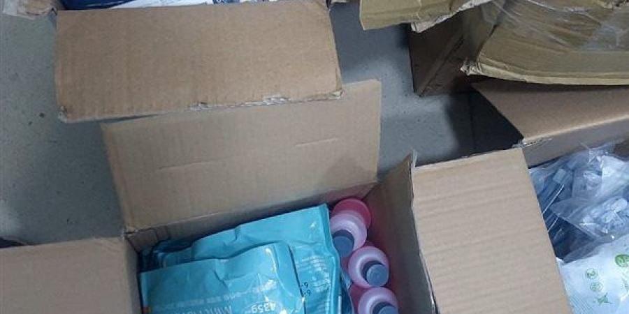 ضبط 6116 عبوة مستلزمات أسنان منتهية الصلاحية داخل شركة طبية بطنطا