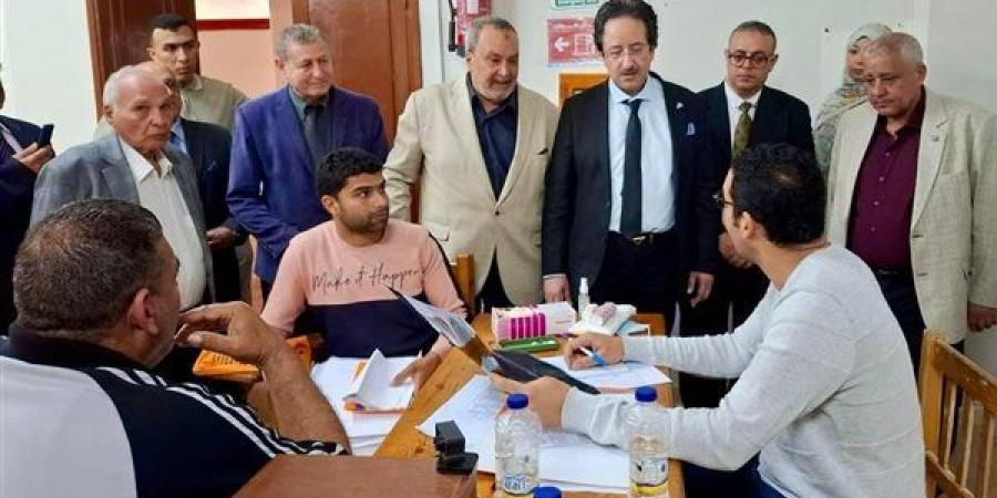 جامعة طنطا تطلق قافلة طبية شاملة تقدم خدماتها لـ1909 مواطنين بالعريش