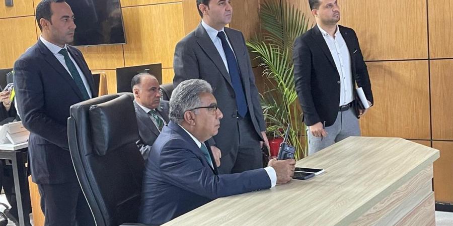 محافظ الدقهلية يتابع ملفات التصالح وتقنين عدادات الكهرباء