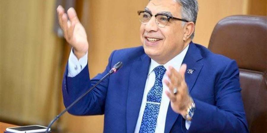 محافظ الدقهلية يتابع جهود مديرية الصحة