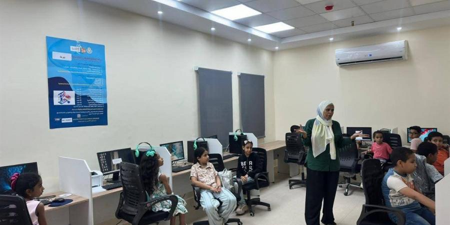 عروض فنية وورش حكى وأمسيات شعرية بقصر ثقافة الغردقة