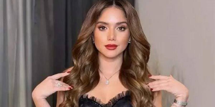 إحالة شقيق الفنانة رنا رئيس للمحاكمة بعد ضبطه بسلاح ومخدرات