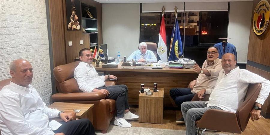 "حماة الوطن" بالشرقية يبحث خطة العمل الجماهيري بمركز ههيا لتعزيز الخدمات والأنشطة