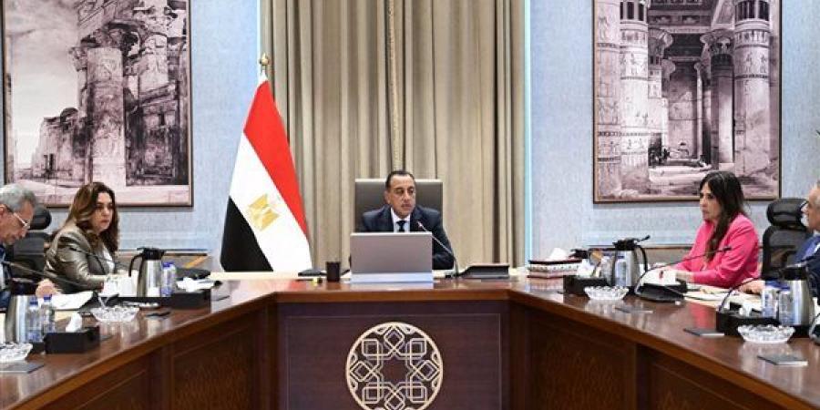 رئيس الوزراء يتابع الموقف الحالي لإجراءات التصالح على مخالفات البناء وتقنين أوضاعها