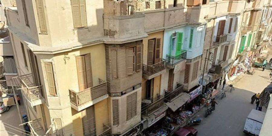 أقدم أحياء نجع حمادي يستعيد هدوءه