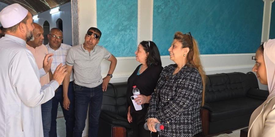 نائبة وزيرة التضامن تتفقد مزرعة الجمعية الشرعية بالداخلة في الوادي الجديد