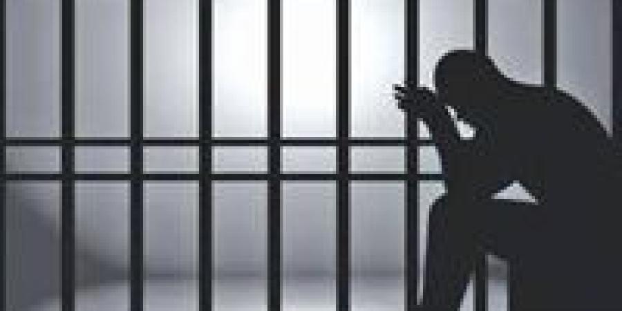ضبط عاطل اعتدى على جاره بسلاح أبيض في العجوزة.. والنيابة تحقق