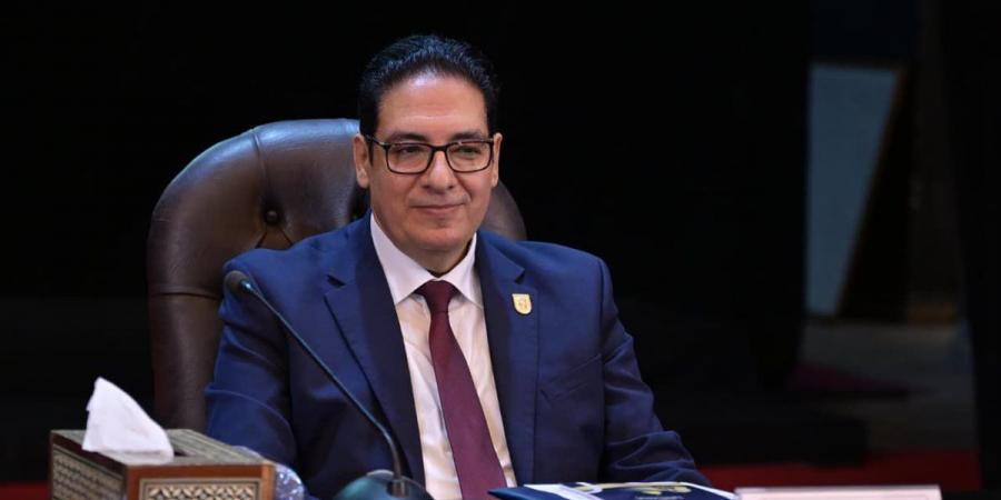ليروي رحلة نجاحه.. جامعة القاهرة تستضيف الأديب محمد سلماوي