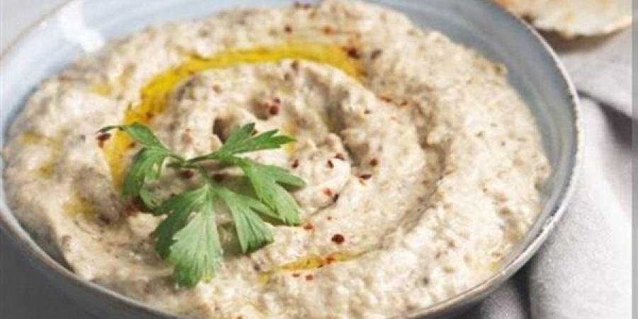 طريقة عمل بابا غنوج مشوي بقوام كريمي.. نكهة شرقية