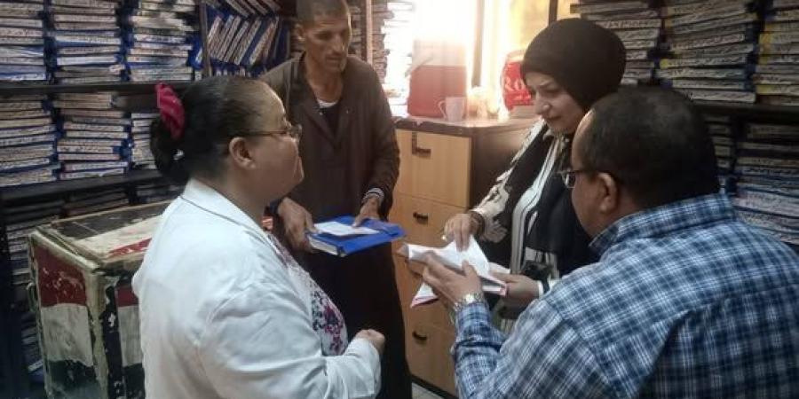 وكيل مديرية الصحة بالمنيا تتفقد أعمال قافلة طبية