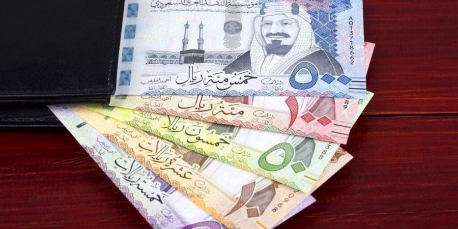 سعر الريال السعودي اليوم الجمعة 15-5-2026 أمام الجنيه في بعض البنوك