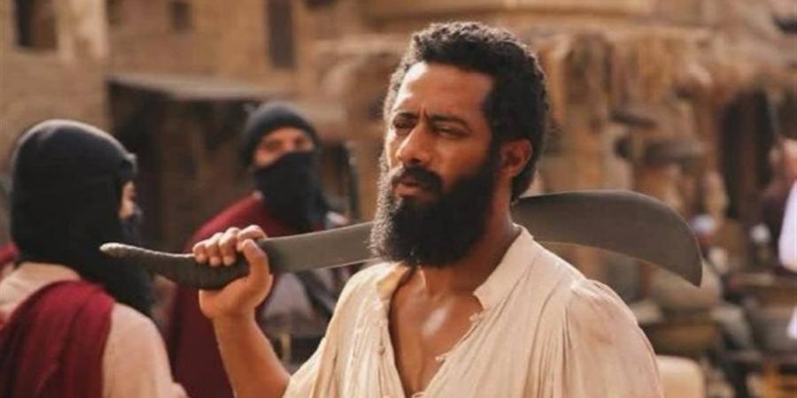 أشيلكم على راسي.. محمد رمضان يعلق على واقعة منع 3 صعايدة من دخول سينما بسبب ارتداء الجلباب
