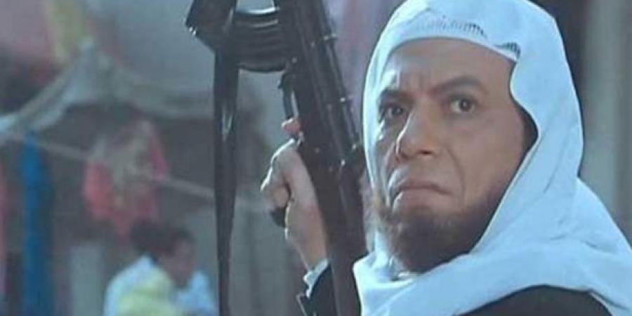 في عيد ميلاد الزعيم.. أعمال فنية لـ عادل إمام رصدت السياسة في قالب كوميدي