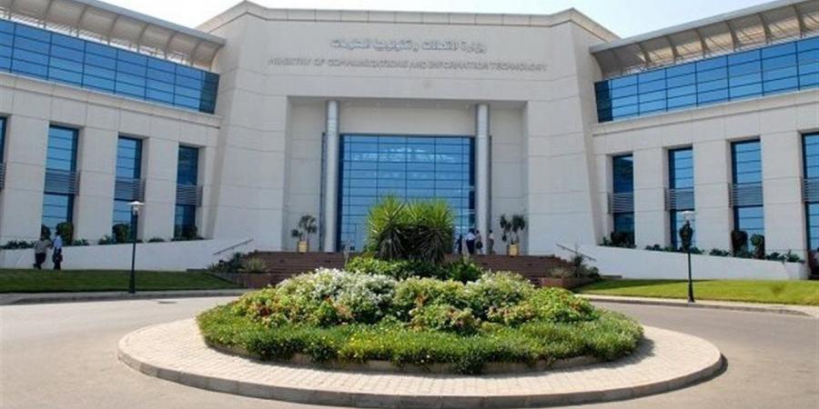 وزارة الاتصالات: تدريب 400 ألف شاب وتأهيلهم لوظائف المستقبل وربطهم بسوق العمل