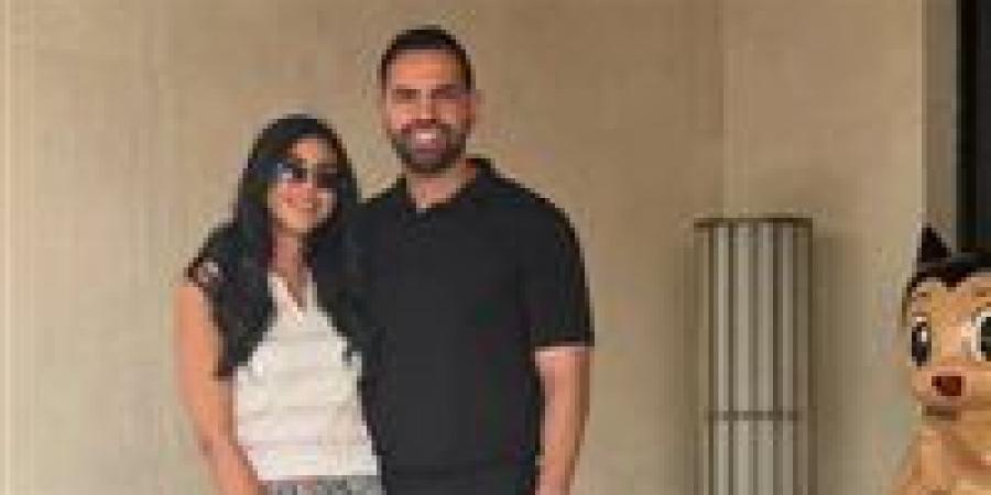 حبيبي الأبدي.. ريم سامي تحتفل بعيد زواجها الثاني برسالة رومانسية| صور