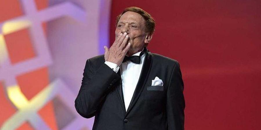الفنان محمد إمام يحتفل بعيد ميلاد الزعيم (فيديو )