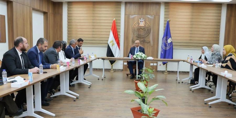 هيئة الدواء المصرية تستقبل وفد إحدى الشركات لبحث تعزيز التعاون ودعم التصنيع المحلي