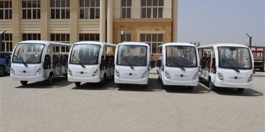 إمداد جامعة جنوب الوادي الأهلية بمنظومة النقل الذكي