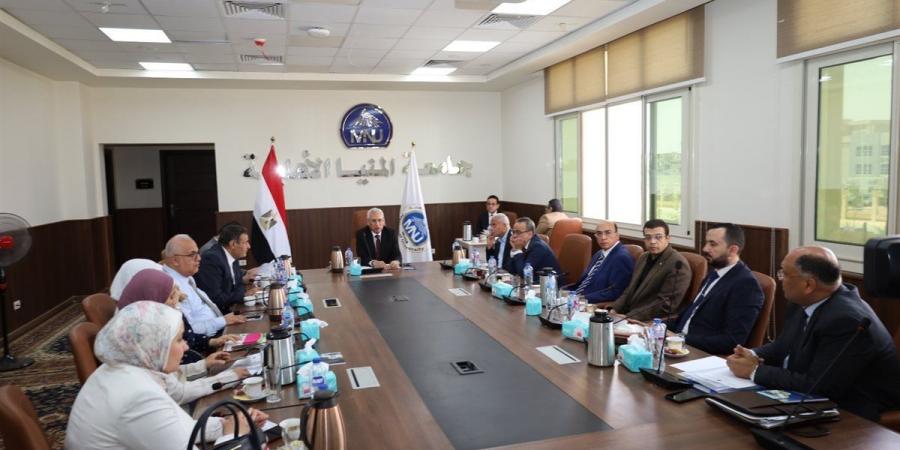 مجلس جامعة المنيا الأهلية يناقش آليات انضباط العملية الإمتحانية