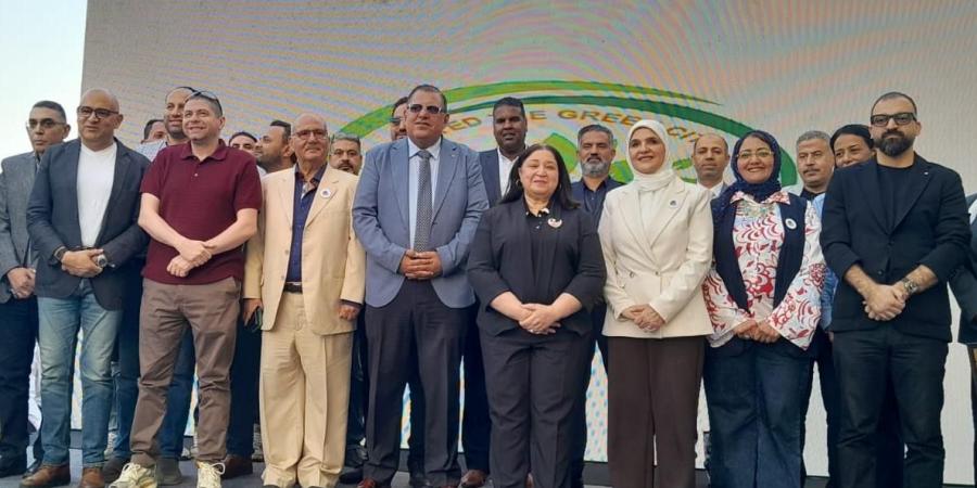 نائبة وزيرة التضامن تفتتح فعاليات النسخة الأولى لملتقى توظيف مدينة الشيخ زايد