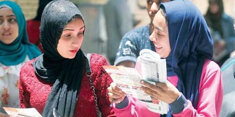 طلاب جامعة عين شمس يحصدون المركزين الأول والثاني بالمسابقة الدولية لجسر اللغة الصينية
