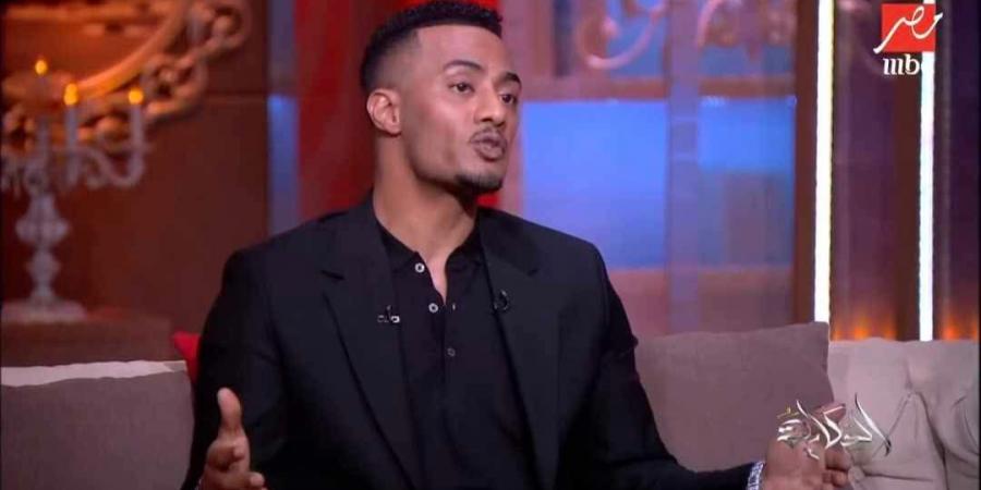 محمد رمضان: كنت بكنس المسرح من حبي للتمثيل.. وأول عربية اشترتها كانت 128